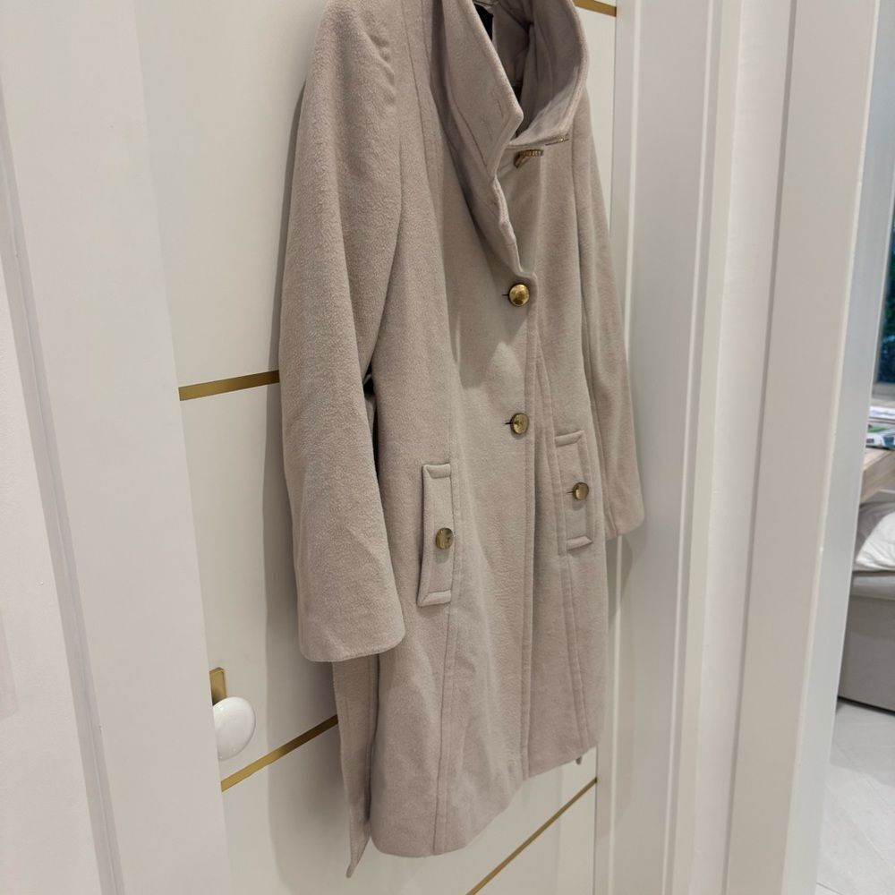 Tahari Wool Izzy coat cream neutral blush belted gold buttons 10 - Picture 11 of 16